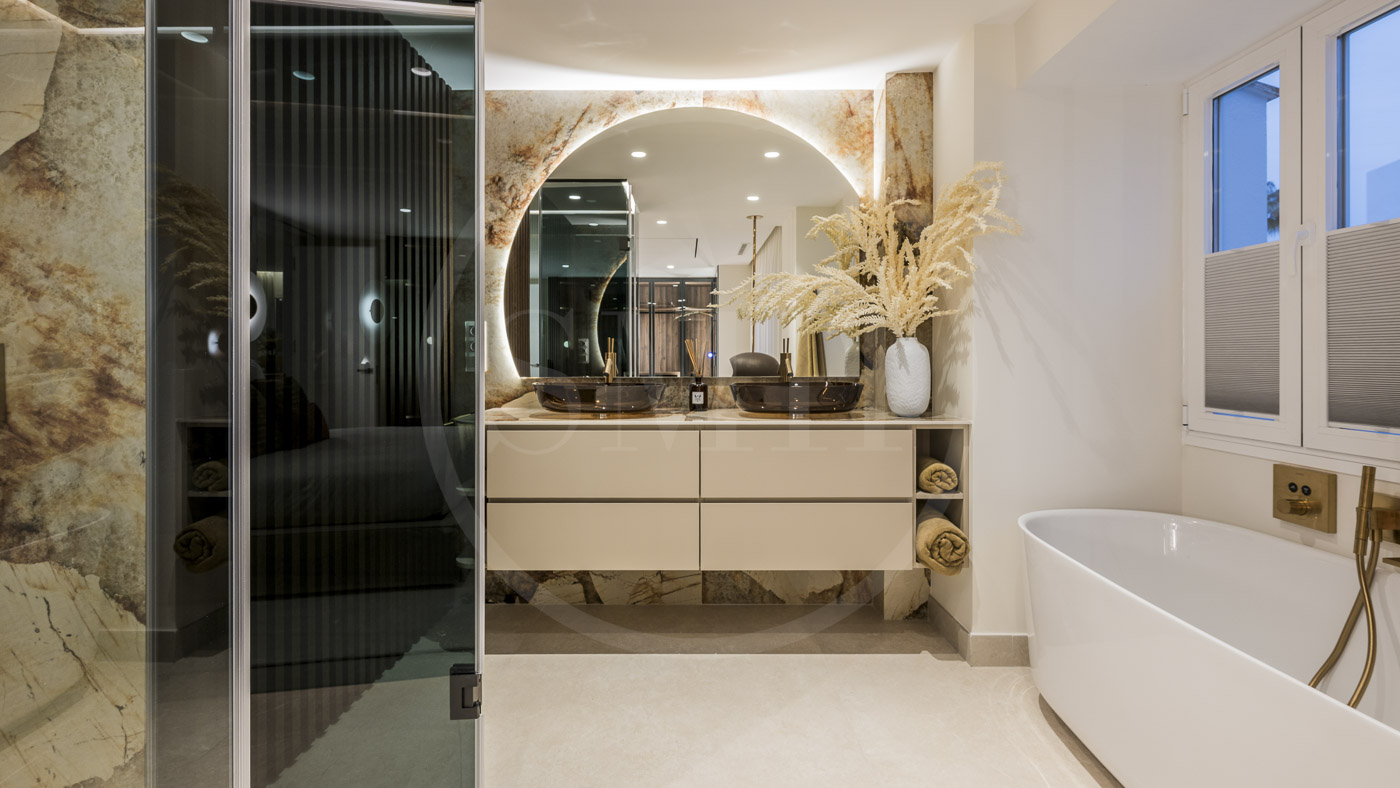 LosMonterosPalmBeach-29