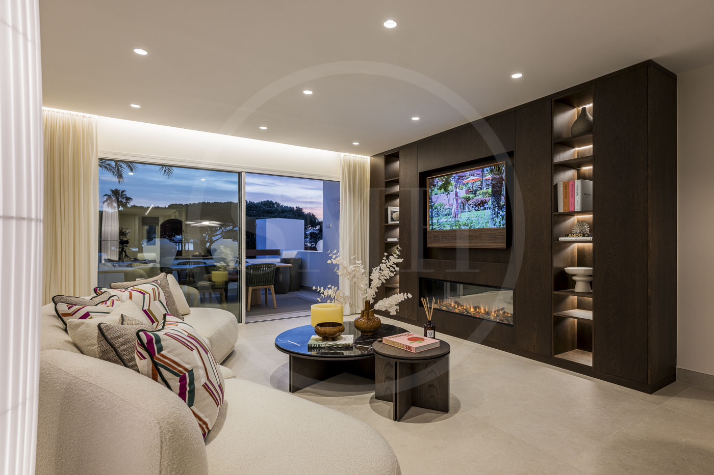 LosMonterosPalmBeach-33