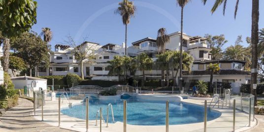 Apartment Elviria Playa, Marbella East (Marbella)