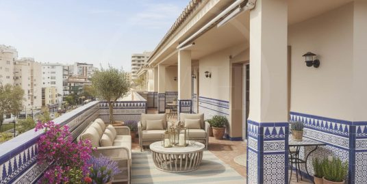 Magnificent Penthouse with Large Terrace in Fuengirola